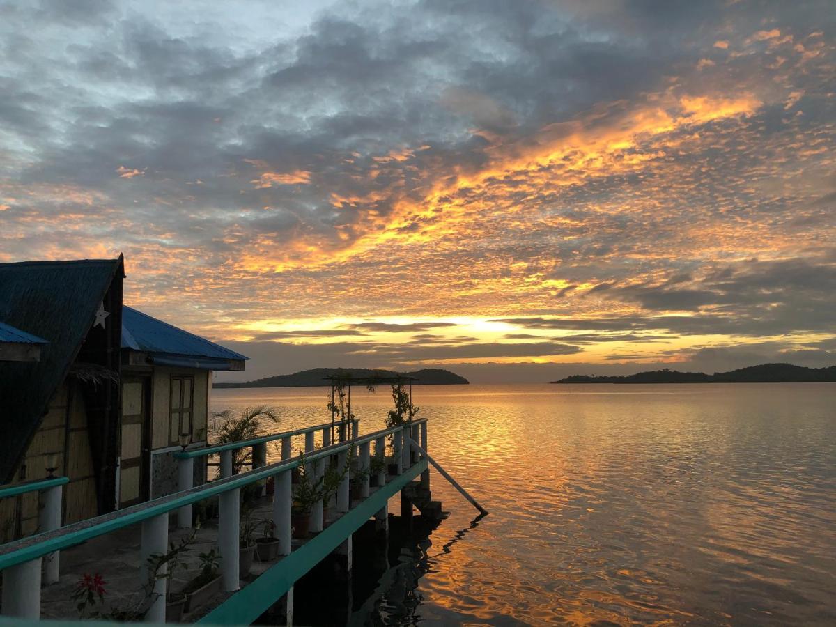 Bella Louise Lodging House Bar And Resto Busuanga Eksteriør billede